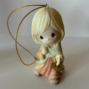 Precious Moments "May Your Faith Light The Way" Ornament #910002